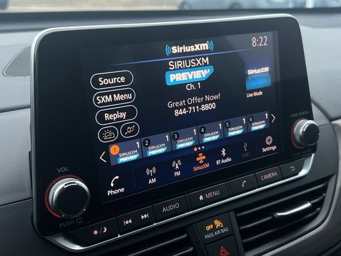 Used 2024 Nissan Altima 2.5 SV image 19