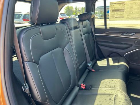 New 2026 Jeep Grand Cherokee Limited AWD/4WD image 20