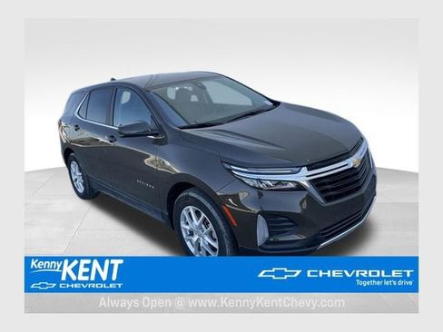 Certified 2024 Chevrolet Equinox LT w/ LPO, Floor Liner Package FWD image 1