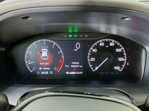 Used 2024 Honda HR-V Sport image 18