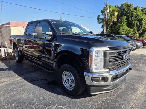 Used 2024 Ford F250 XL w/ 360-Degree Camera Package AWD/4WD image 2