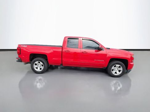 Used 2017 Chevrolet Silverado 1500 LT w/ All Star Edition AWD/4WD image 10