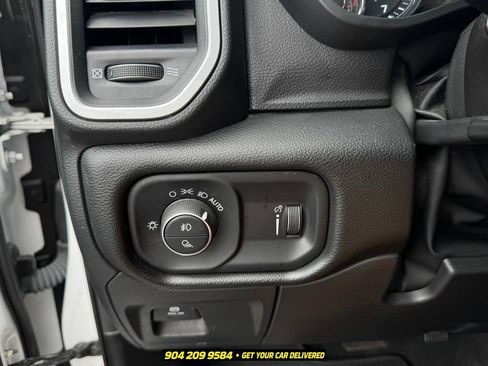 Used 2023 RAM 1500 Big Horn AWD/4WD image 17