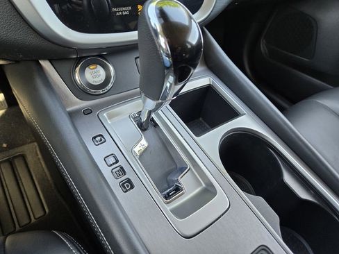 Used 2024 Nissan Murano SV AWD/4WD image 20
