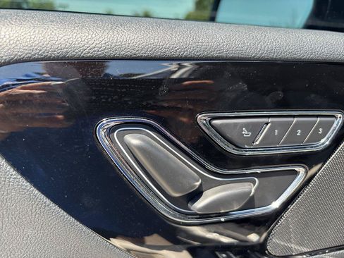 Used 2025 Lincoln Aviator 2WD image 16