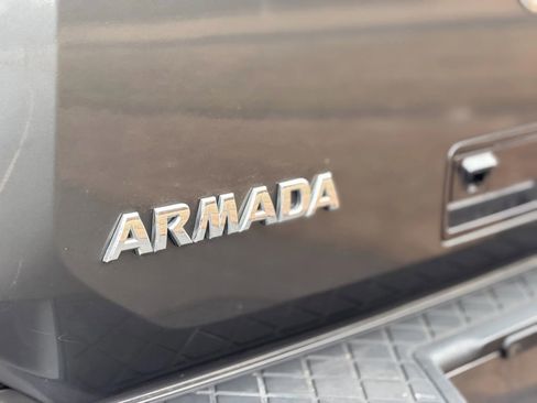 Used 2012 Nissan Armada Platinum image 26