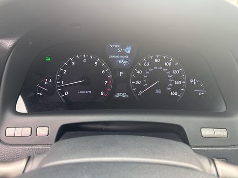 Used 2011 Lexus LS 460 AWD w/ Comfort Pkg image 10