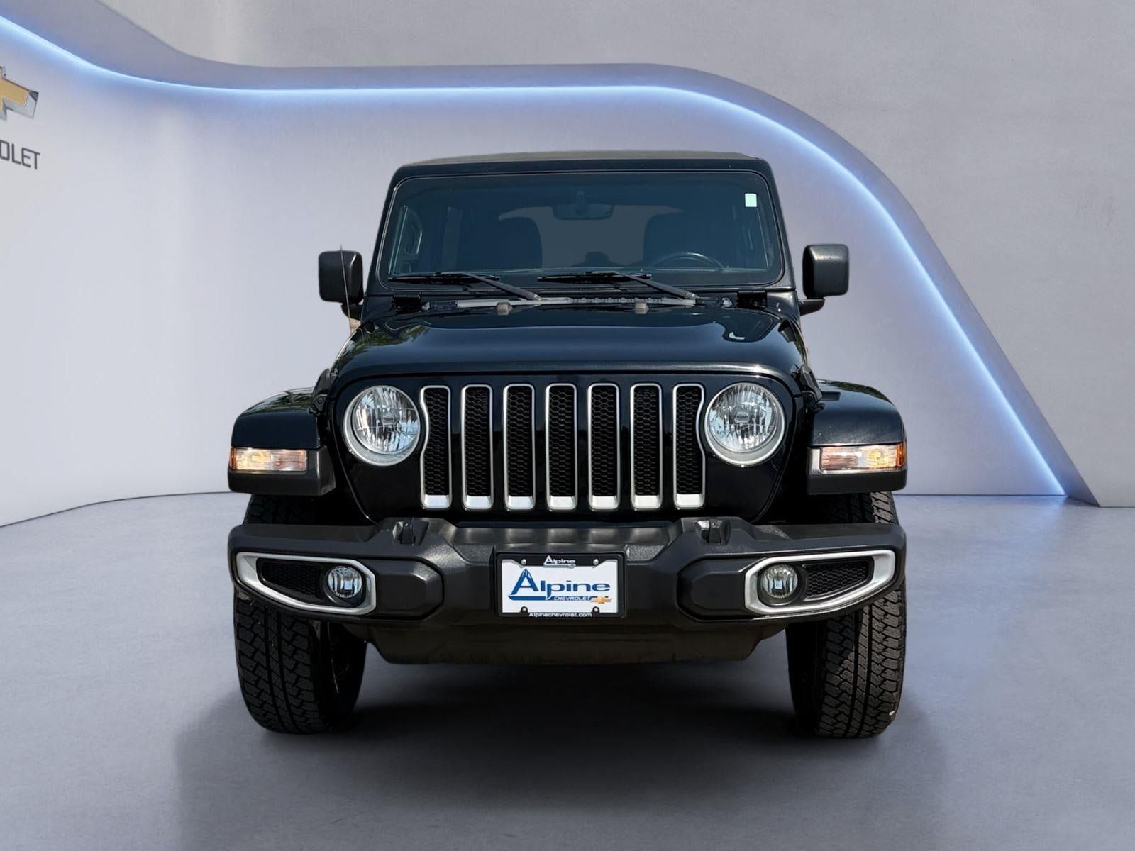Used 2023 Jeep Wrangler Unlimited Sahara w/ Cold Weather Group AWD/4WD image 8