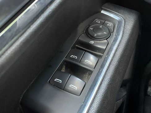 Used 2024 Chevrolet Silverado 1500 LT AWD/4WD image 11