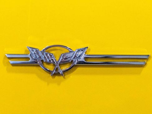 Used 2001 Chevrolet Corvette Convertible w/ Preferred Equipment Group2 image 35