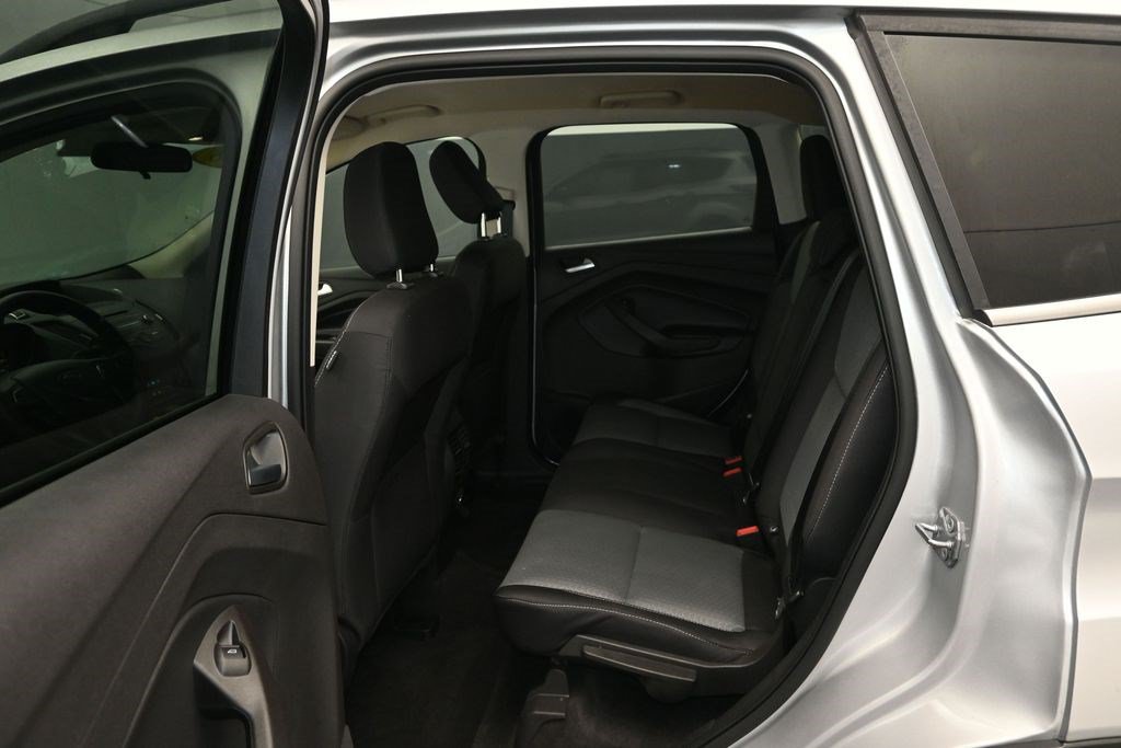 Used 2018 Ford Escape SE AWD/4WD image 16