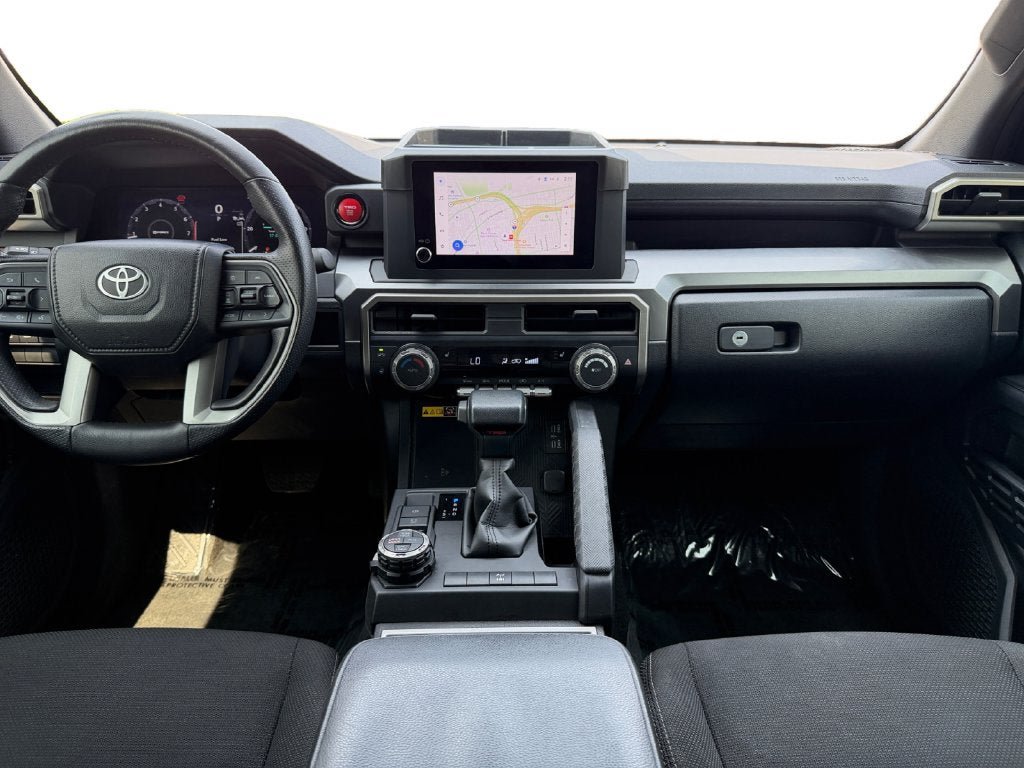 Used 2025 Toyota 4Runner TRD Off-Road AWD/4WD image 12