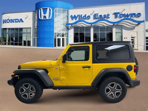 Used 2020 Jeep Wrangler Sport image 5