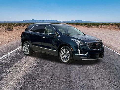 New 2026 Cadillac XT5 Premium Luxury image 3