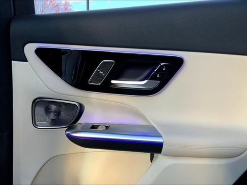 Certified 2026 Mercedes-Benz GLC 300 4MATIC image 23