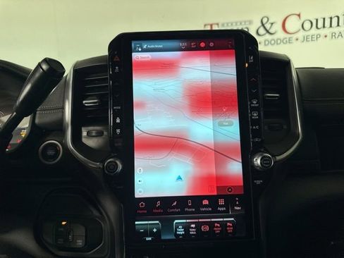 Used 2025 RAM 3500 Laramie image 19