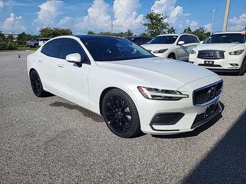 Used 2020 Volvo S60 T6 Momentum w/ Premium Package AWD/4WD image 2