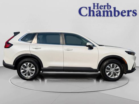 Used 2024 Honda CR-V LX image 11