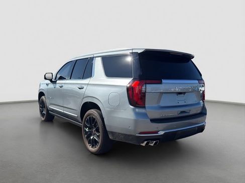 Used 2025 GMC Yukon Denali w/ Denali Reserve Package image 4