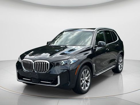 Used 2026 BMW X5 xDrive40i AWD/4WD image 1