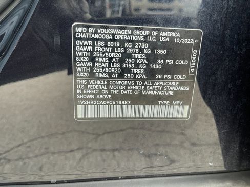 Used 2023 Volkswagen Atlas SE image 33