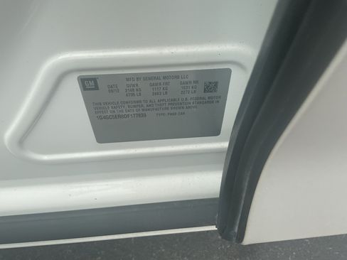 Used 2013 Buick LaCrosse Leather FWD image 14