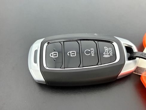 New 2026 Hyundai Venue SEL image 24