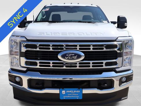 New 2026 Ford F350 XLT w/ FX4 Off-Road Package AWD/4WD image 7