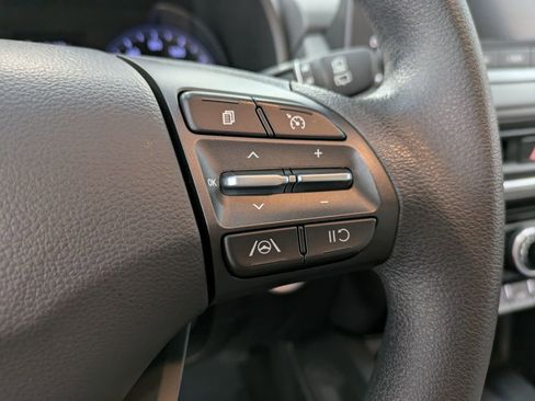 Used 2023 Hyundai Kona SEL w/ Cargo Package AWD/4WD image 17