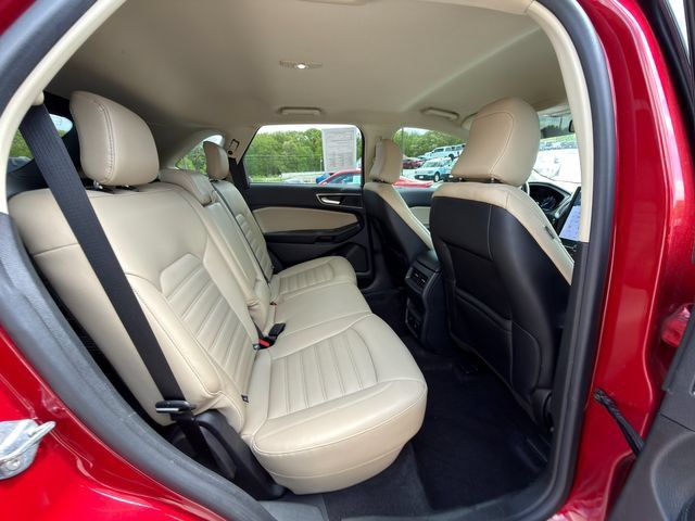 Used 2024 Ford Edge SEL w/ Convenience Package AWD/4WD image 10