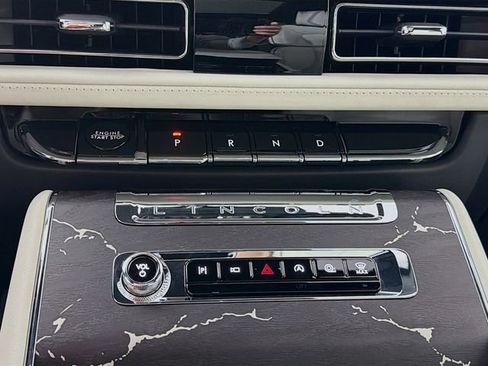 New 2026 Lincoln Aviator Black Label image 17