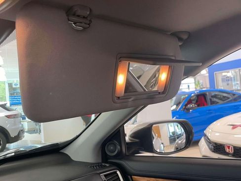 Used 2017 Honda CR-V EX image 31