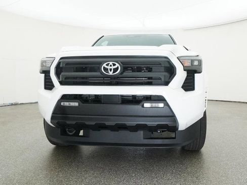 New 2025 Toyota Tacoma SR5 image 18