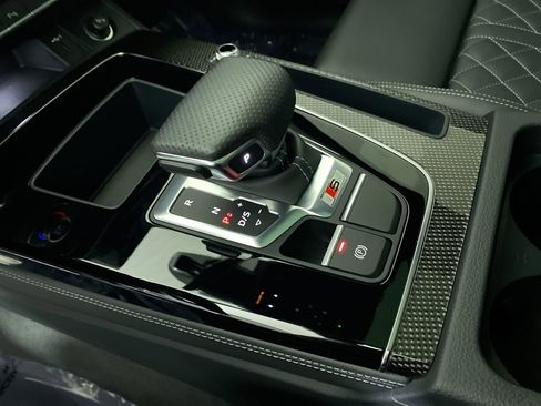 Used 2023 Audi SQ5 Premium Plus w/ Premium Plus Package image 17