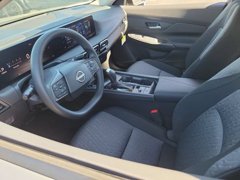 New 2026 Nissan Sentra SV w/ Floor Mat Package FWD image 3