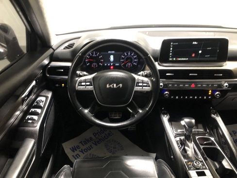 Used 2022 Kia Telluride SX w/ SX Prestige Package image 34