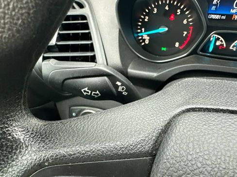 Used 2019 Ford Escape SE AWD/4WD image 40