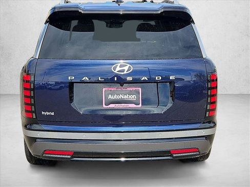 Used 2026 Hyundai Palisade Limited FWD image 8