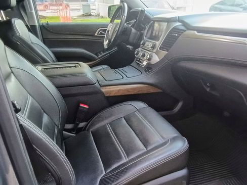 Used 2019 GMC Yukon XL Denali w/ Open Road Package AWD/4WD image 4