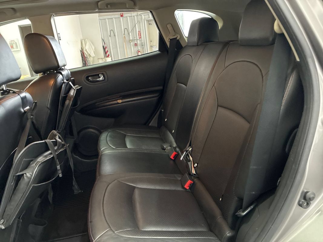 Used 2013 Nissan Rogue SL AWD/4WD image 17