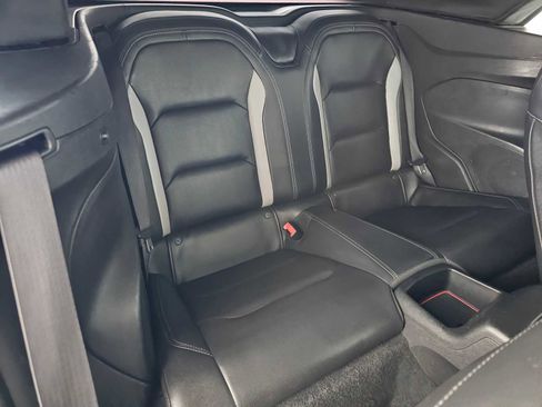 Used 2019 Chevrolet Camaro SS RWD image 12
