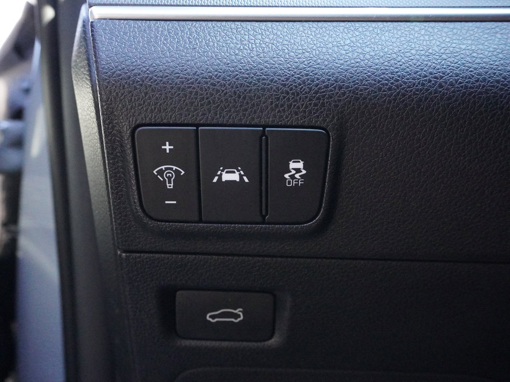 Used 2023 Kia K5 GT-Line AWD/4WD image 42