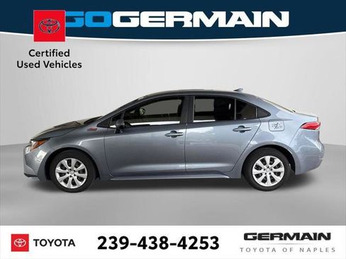 Certified 2022 Toyota Corolla LE FWD image 2