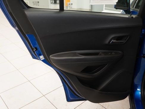 Used 2016 Chevrolet Trax LS FWD image 21