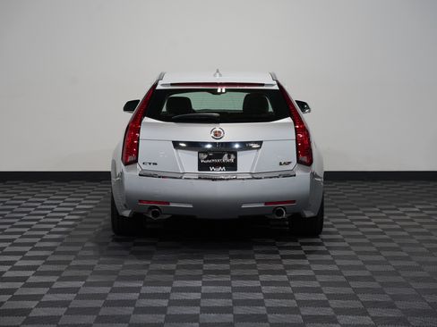 Used 2013 Cadillac CTS V image 7