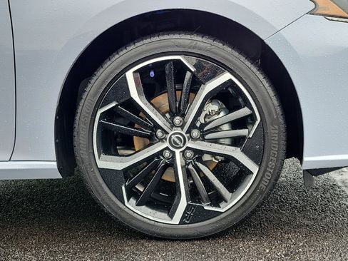 Certified 2024 Nissan Altima 2.5 SR FWD image 5