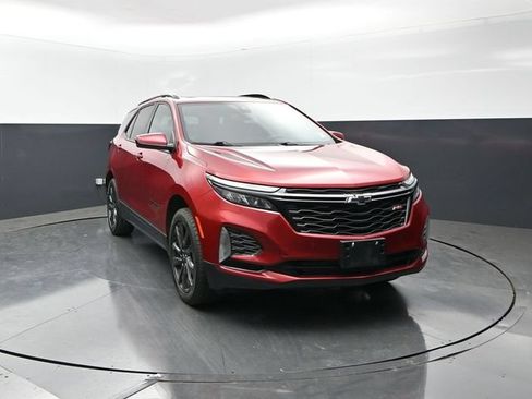 Used 2024 Chevrolet Equinox RS AWD/4WD image 5