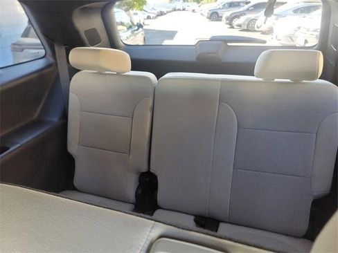 Certified 2023 Chevrolet Traverse LS image 11