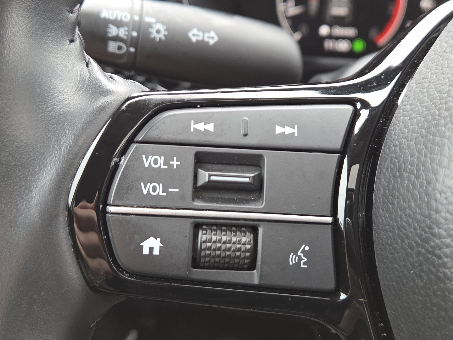 Used 2024 Honda CR-V EX-L image 31