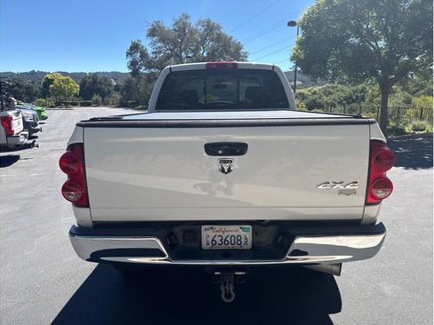 Used 2007 Dodge Ram 3500 Truck Laramie AWD/4WD image 8